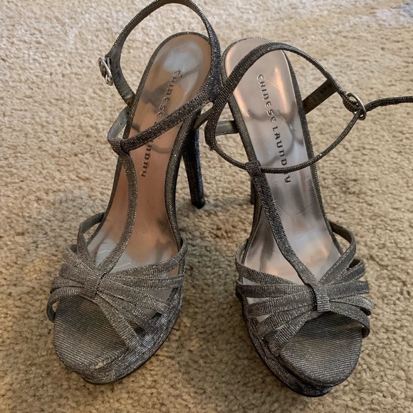 Silver/grey platforms - Picture 3 of 3